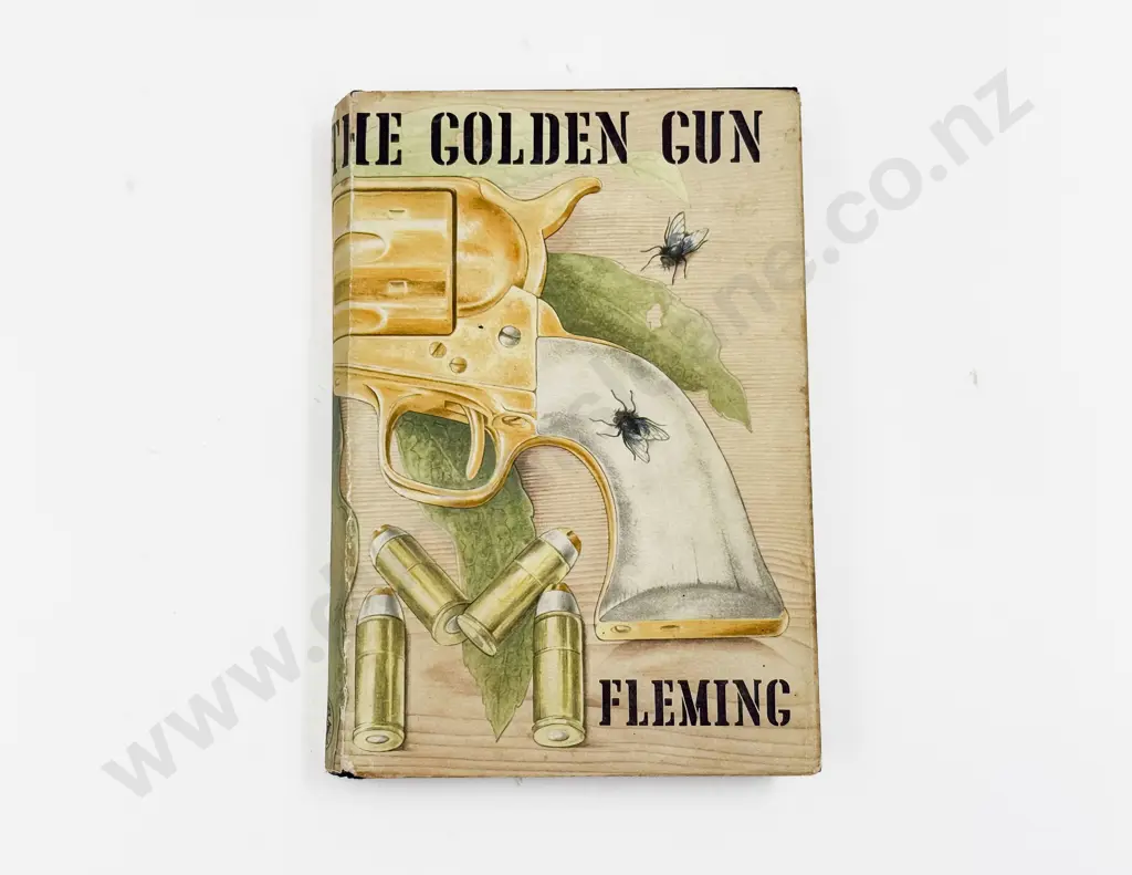 Ian Fleming - The Man With the Golden Gun Image 1++