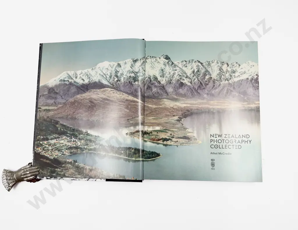 Athol McCredie - NZ Photography Collected Image 1++