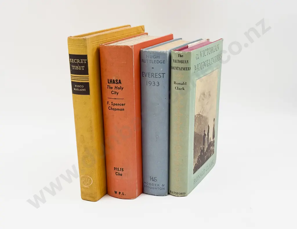 Four Assorted Vintage Volumes Relating to Mountaineering Image 1++