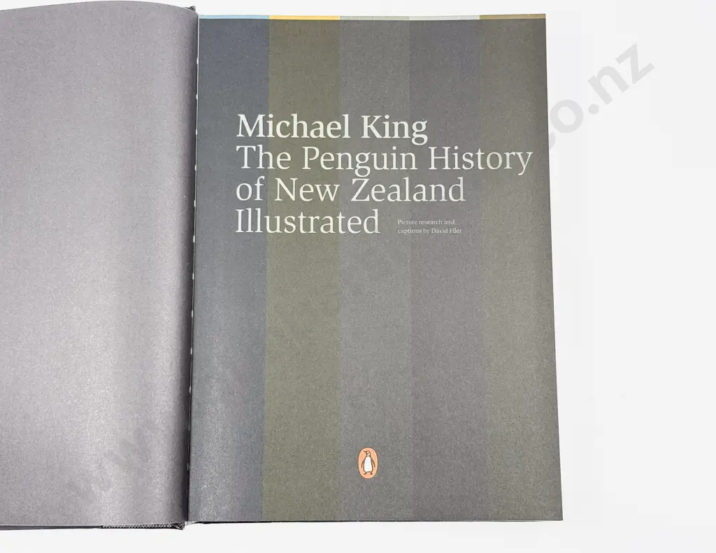 Michael King - The Penguin History of New Zealand Illustrated Image 1++