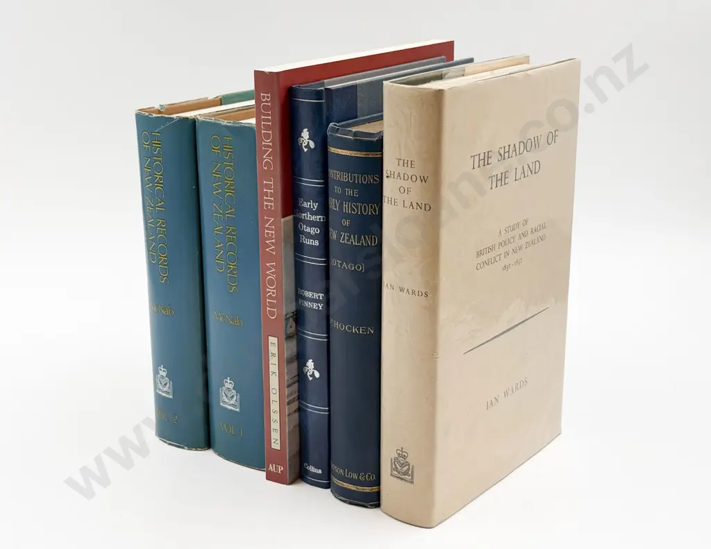 Six Volumes of NZ History Image 1++