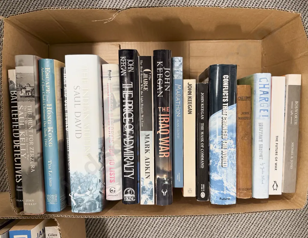 Quantity Assorted Military Histories Image 1++