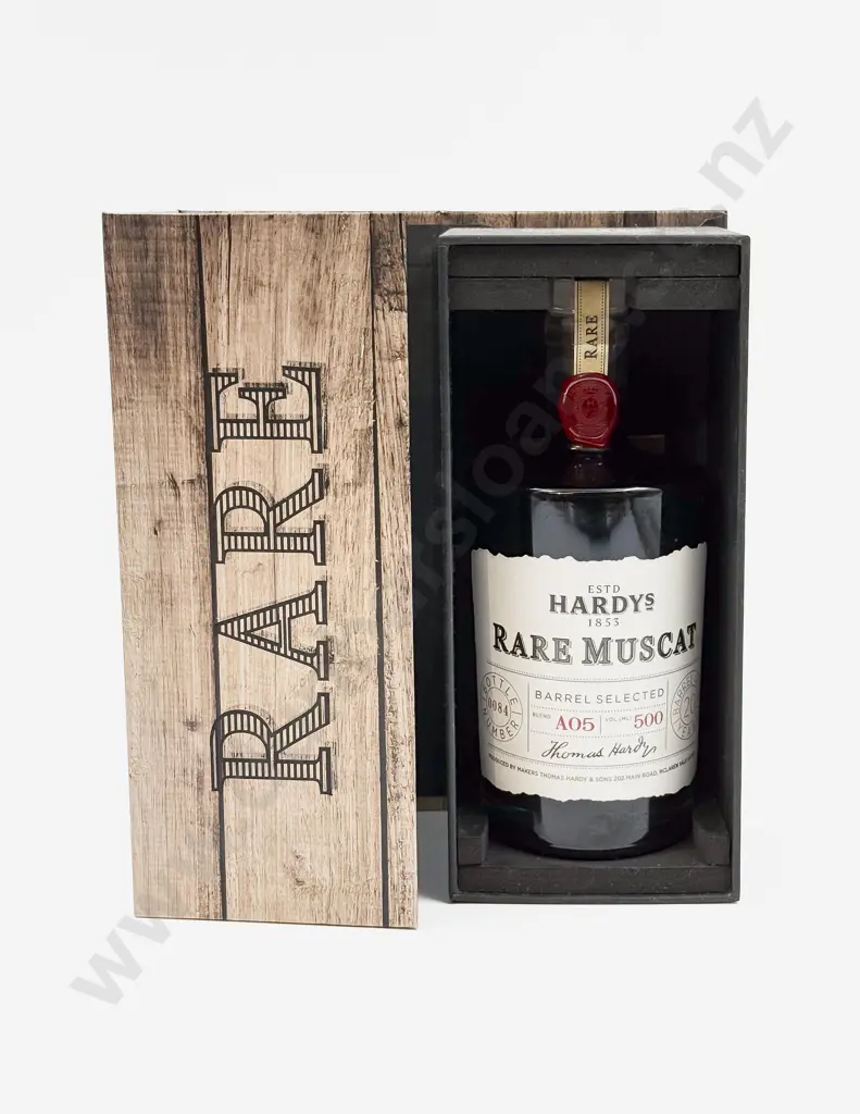 1 bottle Aust Hardys “RARE” 1853 Barrel Selected MUSCAT Bottle No 0251 16% (presentation boxed) Image 1++