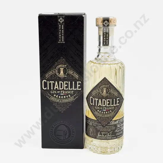 1 bottle Citadelle “GIN de FRANCE” Reserva Chateau de Bonbonnet 700ml 45.2%