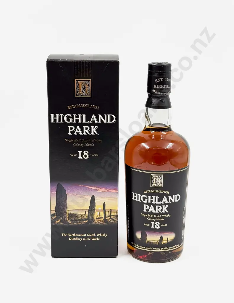 1 Bottle Highland Park Single Malt Scotch Whisky Aged 18 Years 700ml (boxed) Image 1++