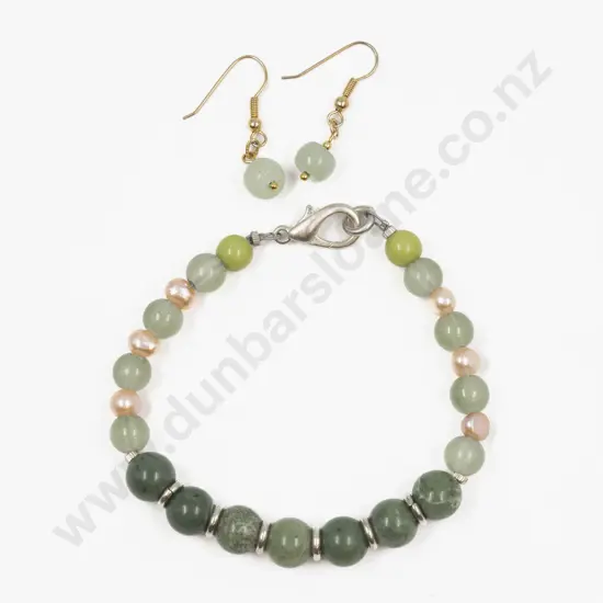 Single Strand Uniform Greenstone Pearl and Jasper Bead Bracelet with Pair of Earrings