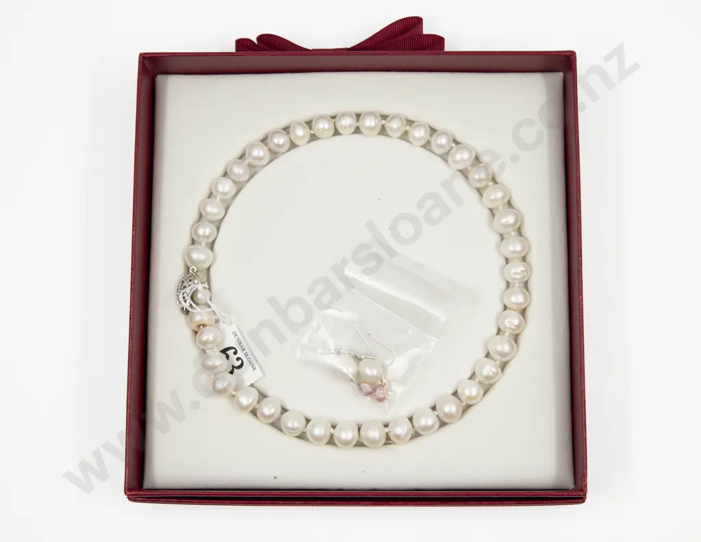 Single Strand Uniform Fresh Water Pearl Necklace Image 1++