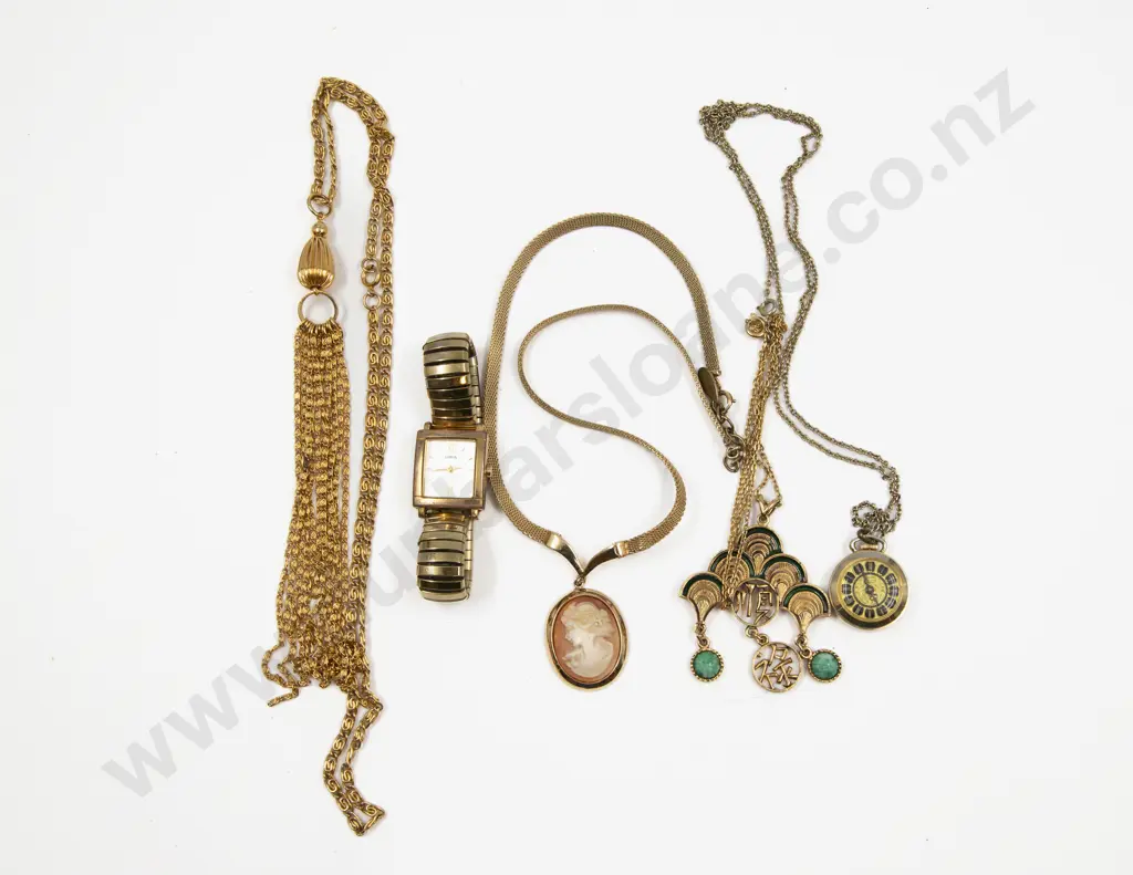 Collection of Gold Plated Jewellery and Wrist Watch Image 1++