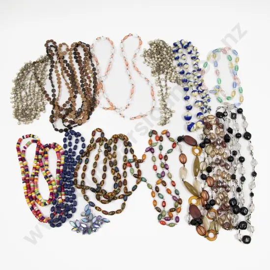 Collection of Assorted Costume Jewellery