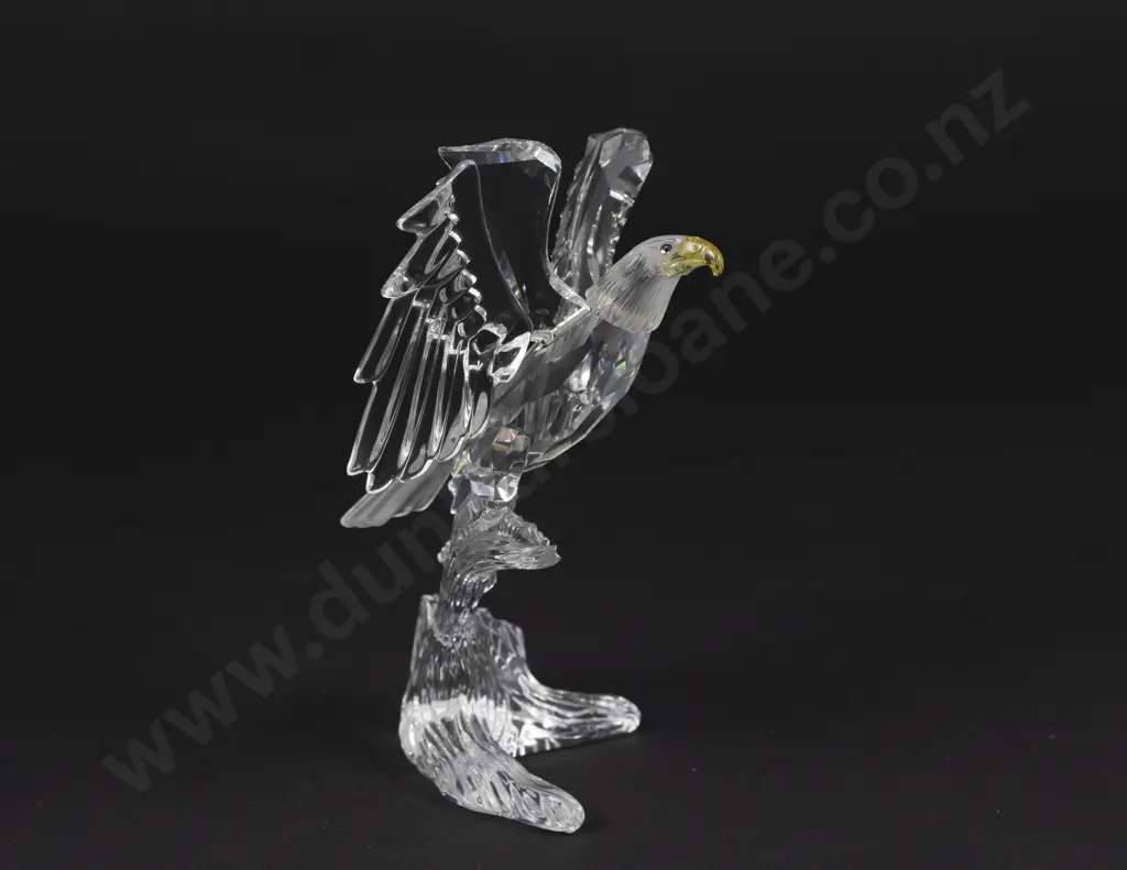 C2000 Boxed Swarovski Crystal 'Feathered Beauties' Bald Eagle Image 1++