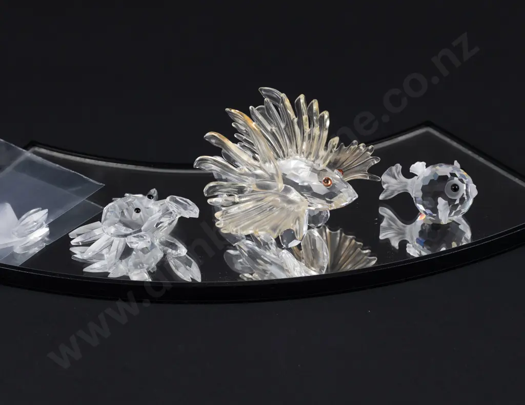 C1987-2002 Boxed Swarovski Crystal 'South Sea' Blowfish Crab and Lion Fish with display mirror Image 1++