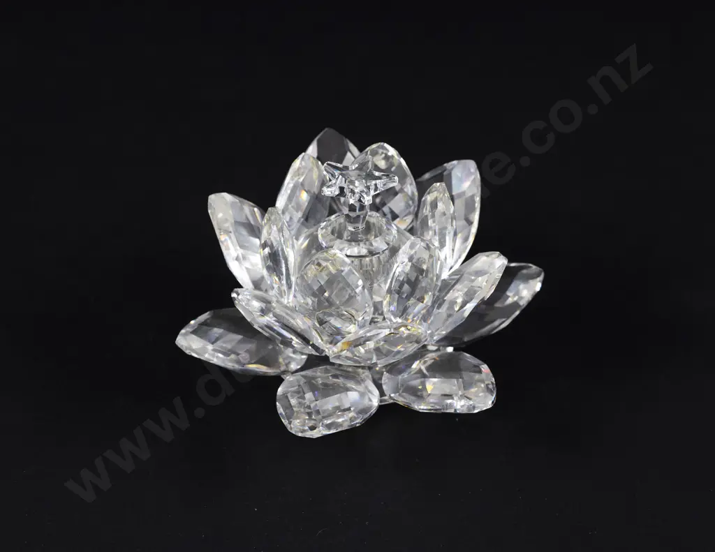 Swarovski Crystal Waterlily Candle Holder with Other Image 1++