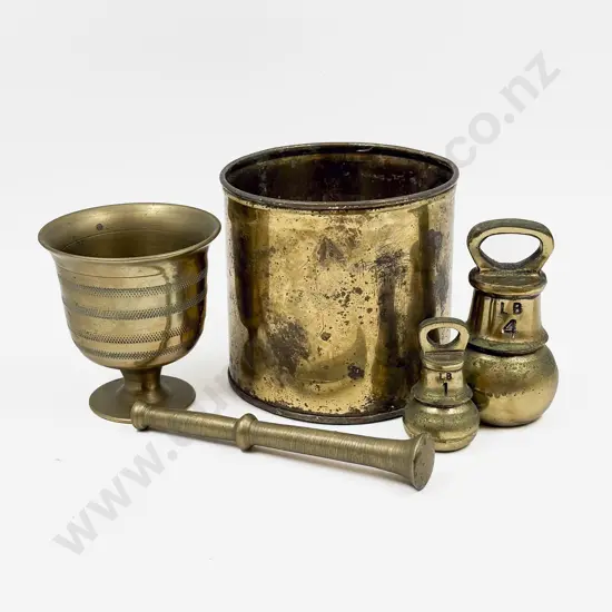 Quantity of Vict Brass Ware incl Bell Weights Pestle etc
