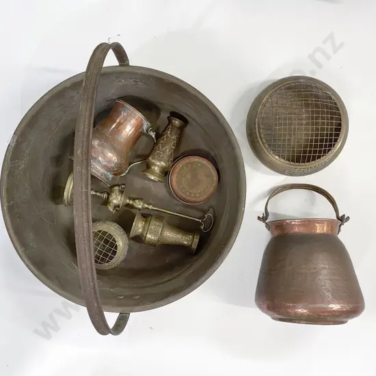 Large Brass Jam Pan & Assorted Metalware