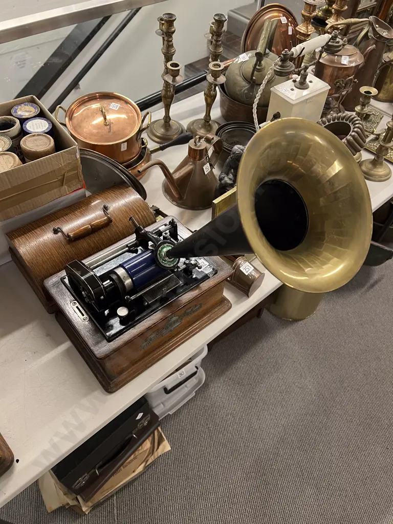 Oak Cased Edison Bell Standard Phonograph with Box of Assorted Edison Rolls NB PHOTO CHANGE Image 1++