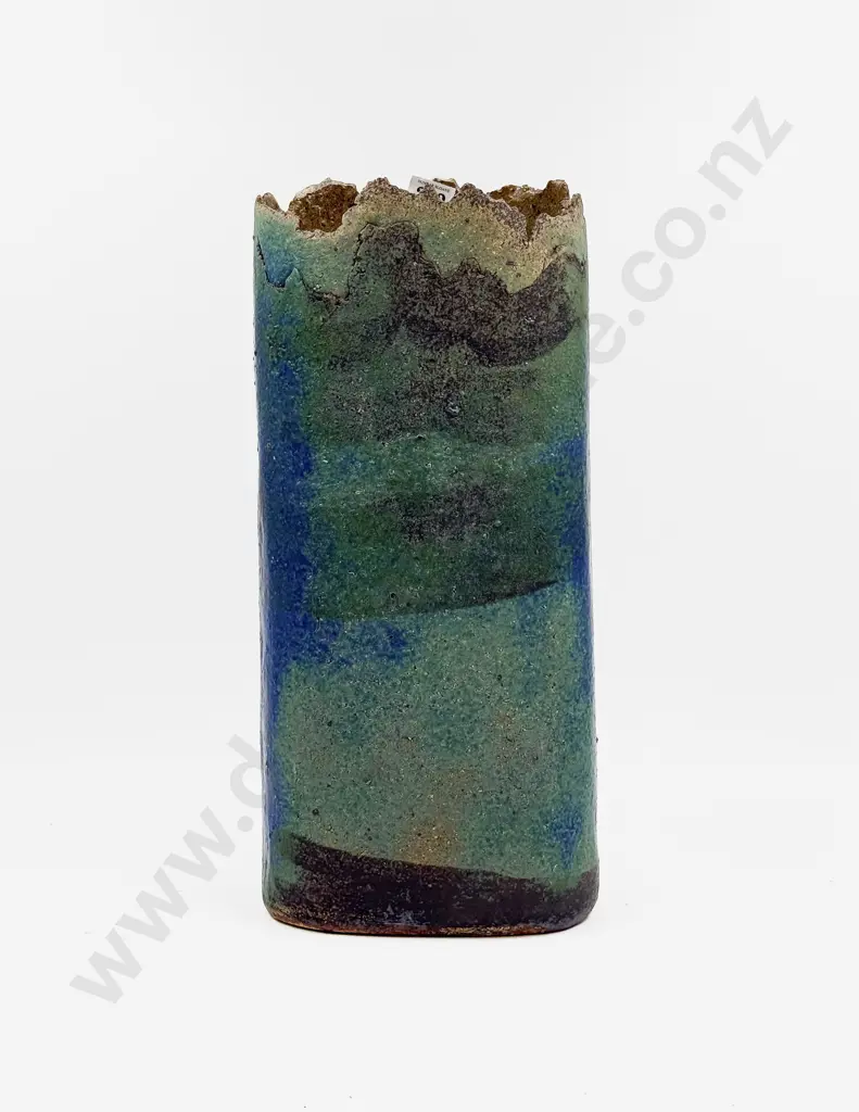 Geoff Thornley Pottery Vase titled "Earth & Sky" Image 1++