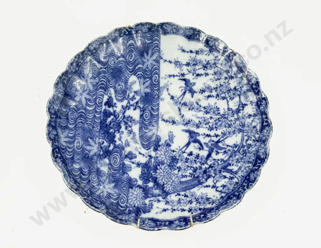 Chinese Blue & White Shallow Plate Image 1++