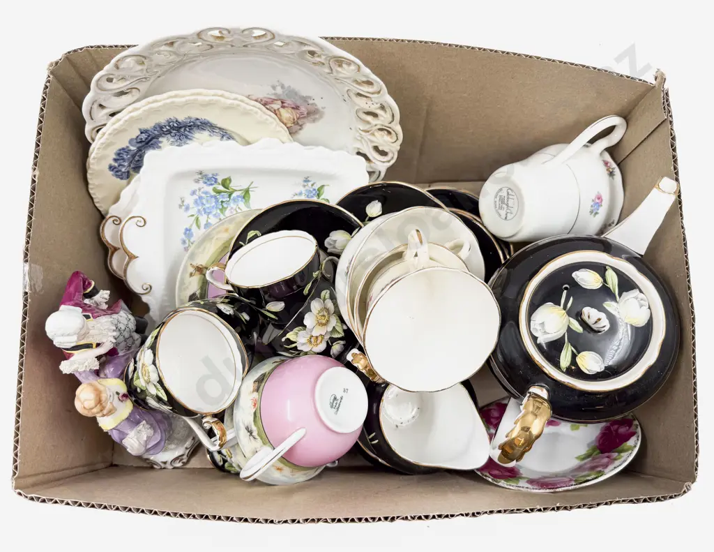 Box Qty of Assorted Fancy China etc Image 1++