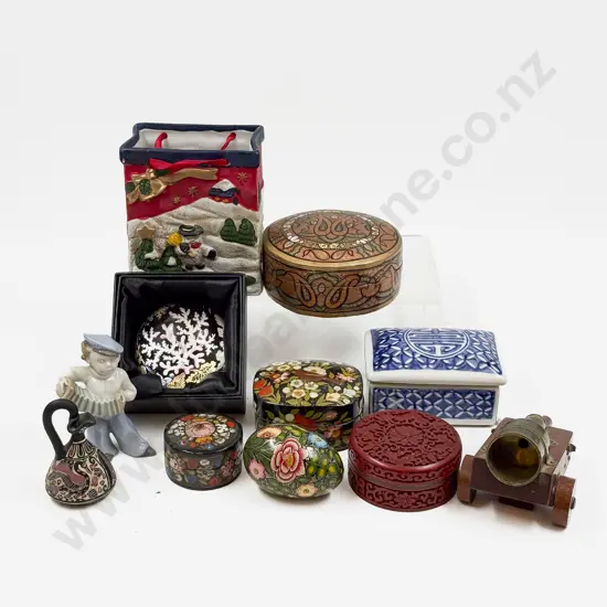 Small Qty of Assorted Trinket Boxes etc incl Cinnabar Lacquer