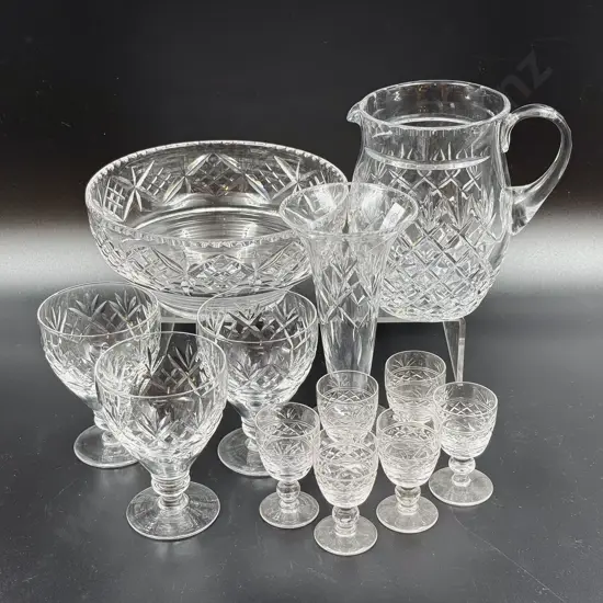 Qty of Assorted Crystal incl Stuart Fruit Bowl