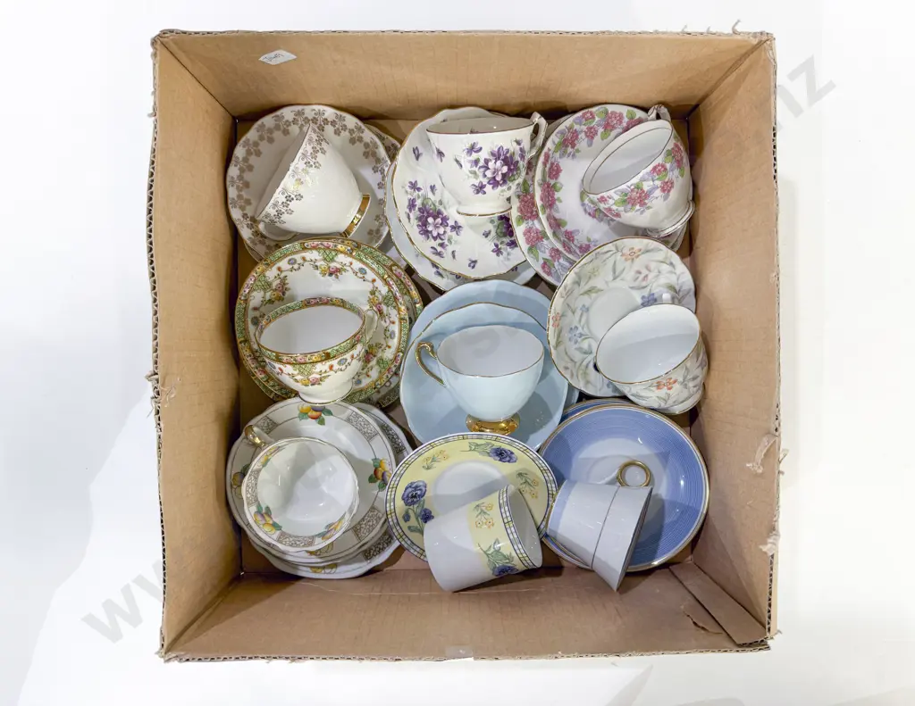 Box Qty of Assorted Fancy Tea China Image 1++