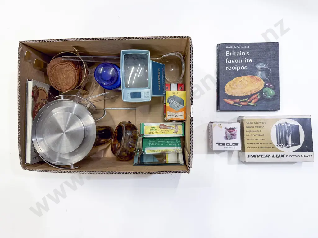 Box Qty of Assorted incl Vintage Hanimex Vista-Viewer Image 1++