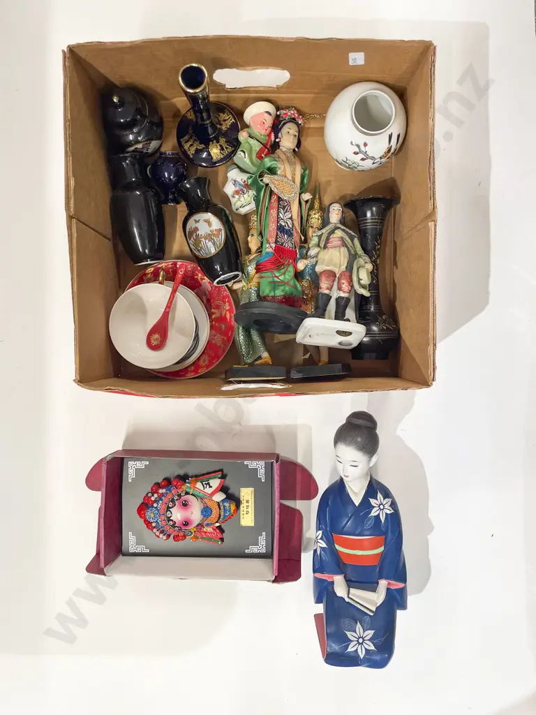 Box Qty of Assorted Figures Ornaments & Vases etc Image 1++