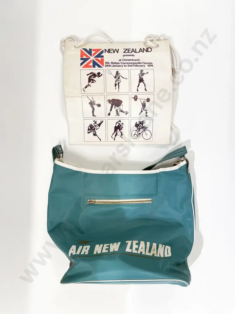Vintage Air New Zealand Bag together with NZ Commonwealth Games Tote Bag Image 1++