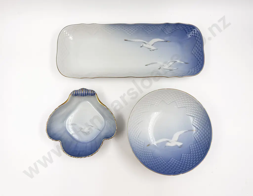 Three Pieces of B & G Seagull Pattern China Image 1++