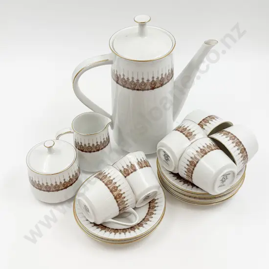 Japanese "Madeleine" Pattern Six Plate Coffee Set