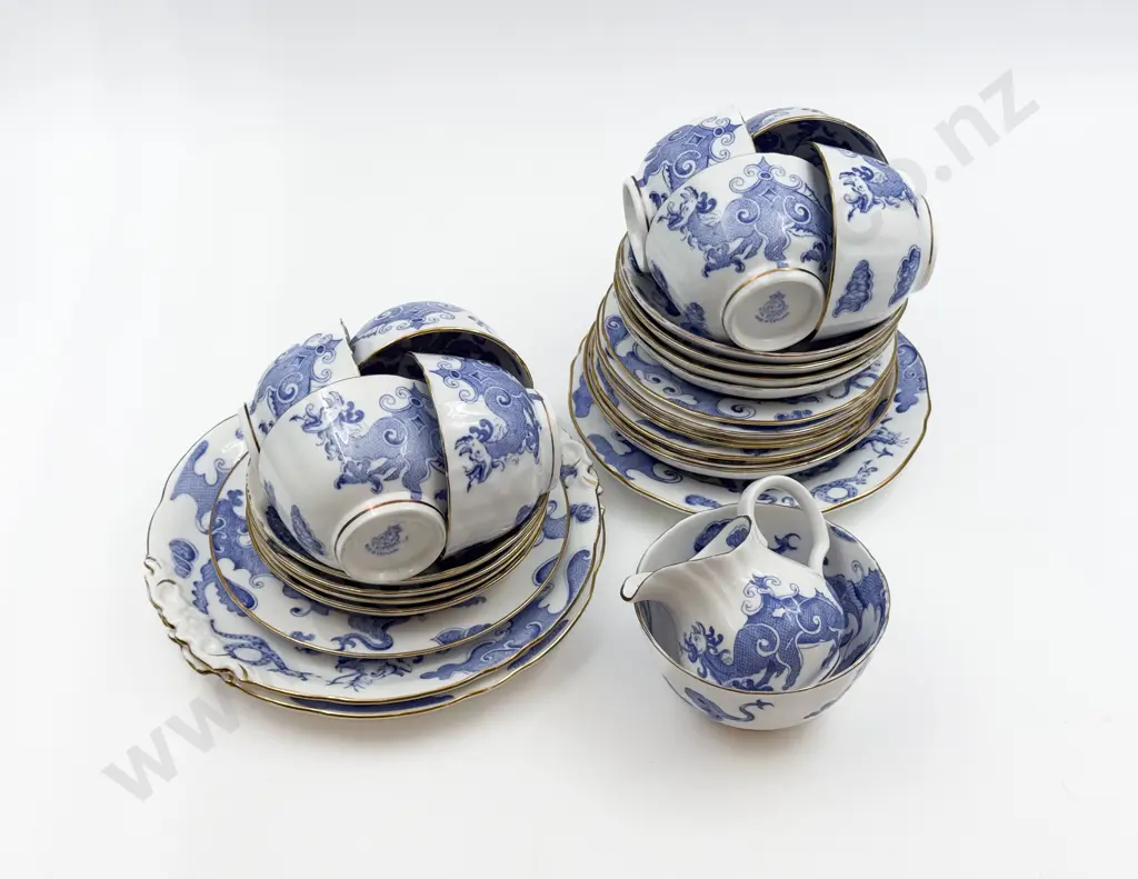 Royal Worcester "Blue Dragon" Pattern Eight Place Part Teaset Image 1++