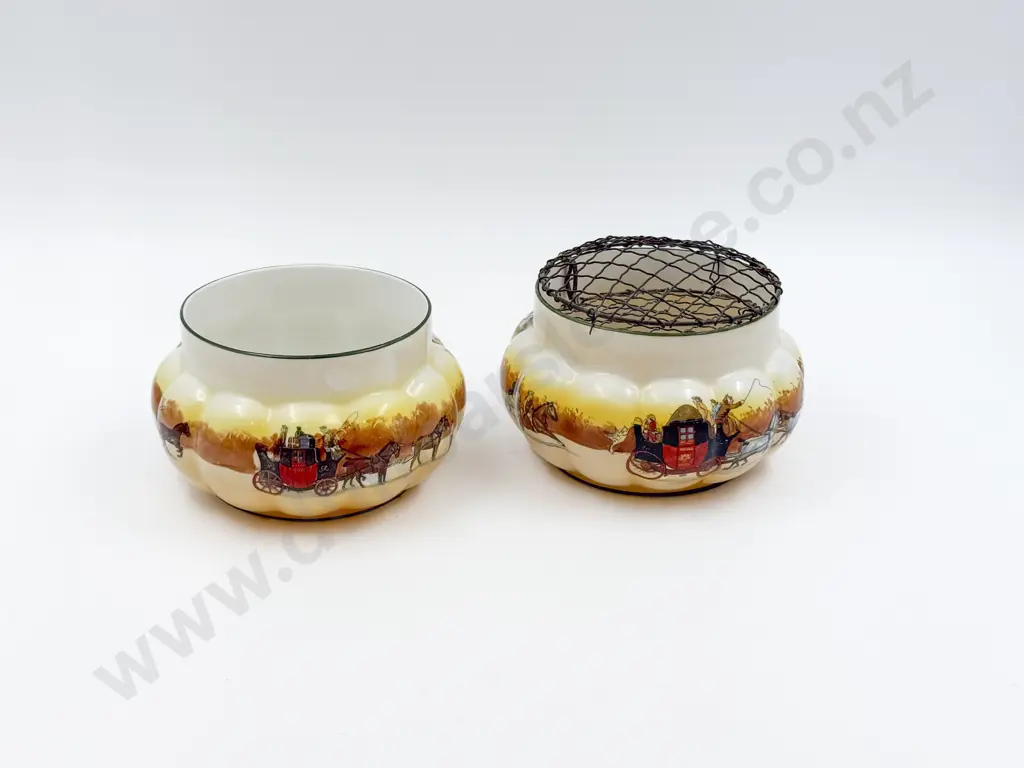 Pair of "Coaching" Pattern Rose Bowls Image 1++