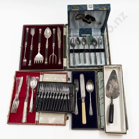 Qty of Assorted Boxed Cutlery