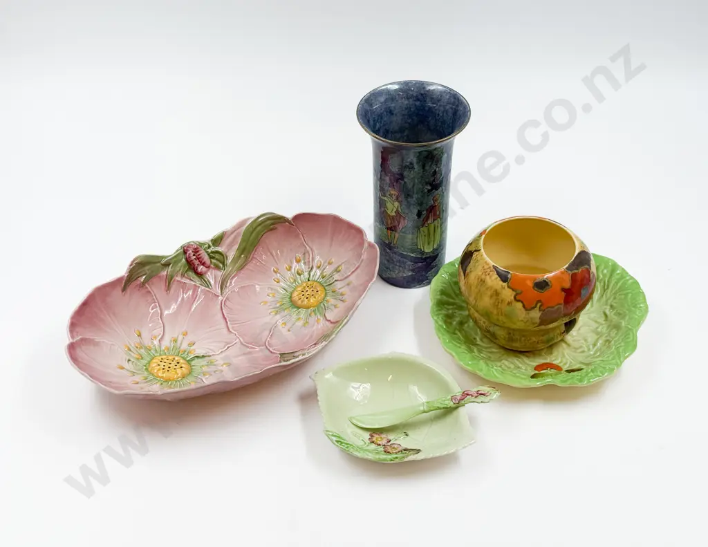 Qty of Assorted Cartlonware together with Grimades Lustre Vase Image 1++