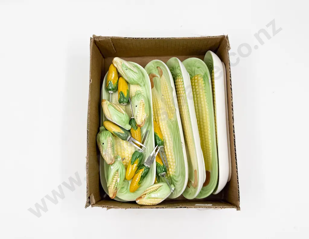 Qty of Corn Dishes & Cob Forks Image 1++