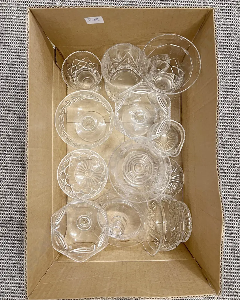 Box Qty of Assorted Crystal & Glassware Image 1++