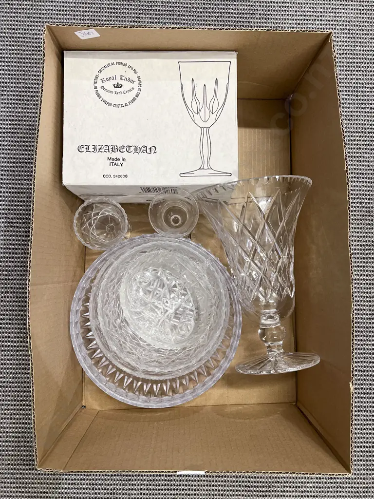 Box Qty of Assorted Crystal & Glassware Image 1++