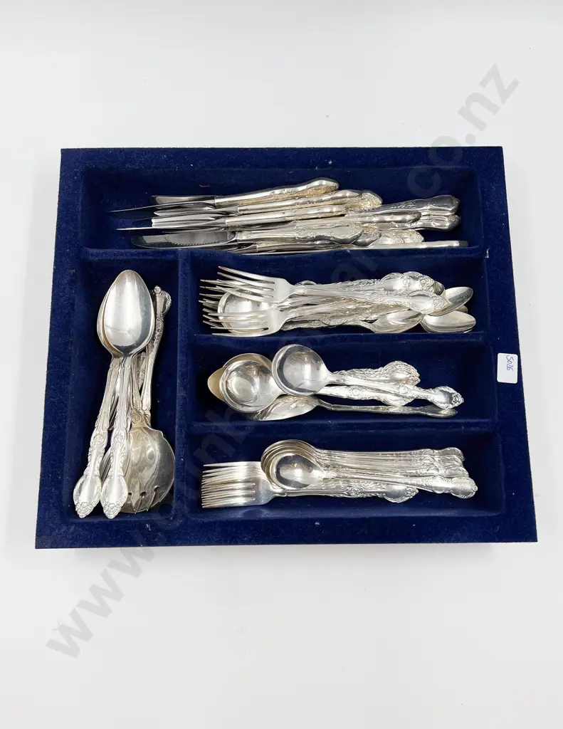 Qty of Assorted S/P Cutlery Image 1++