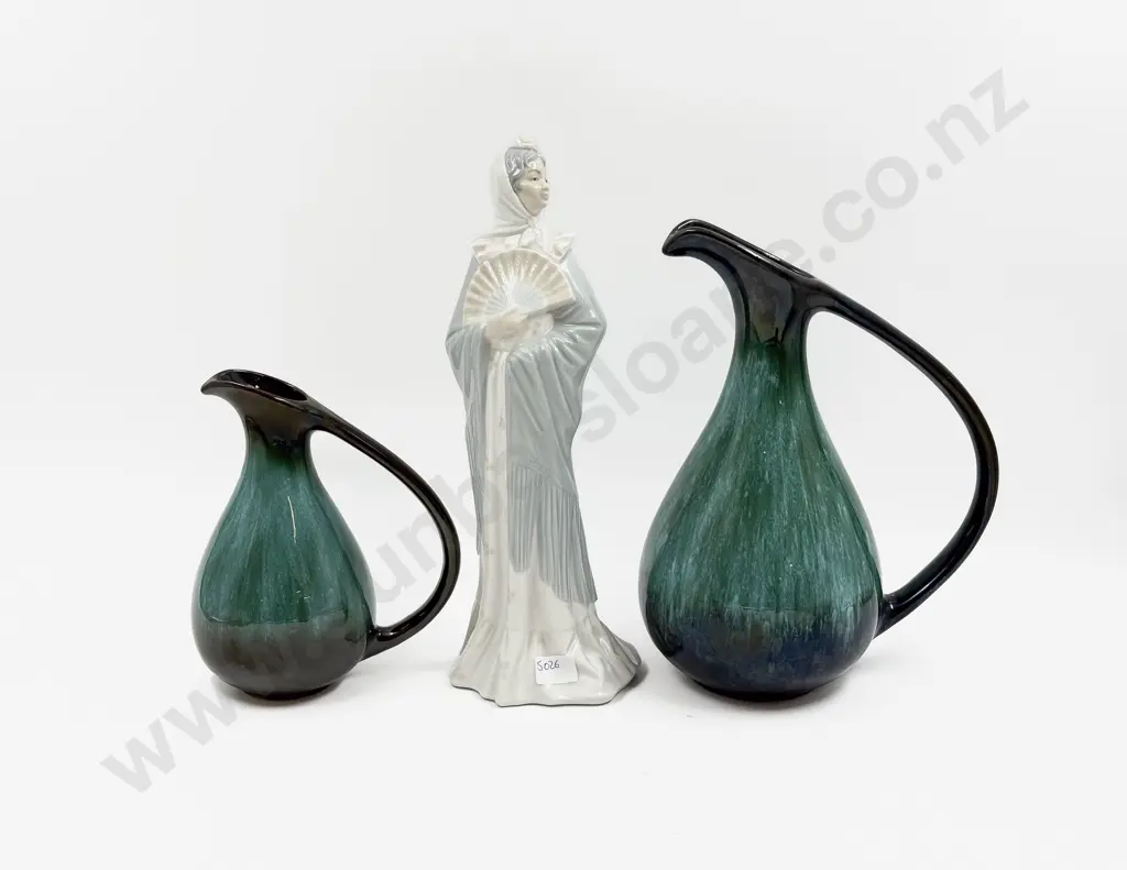 Two Blue Mountain Pottery Jugs Image 1++