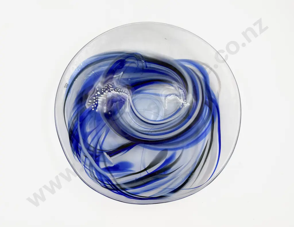 Kosta Boda Art Glass Table Bowl Image 1++