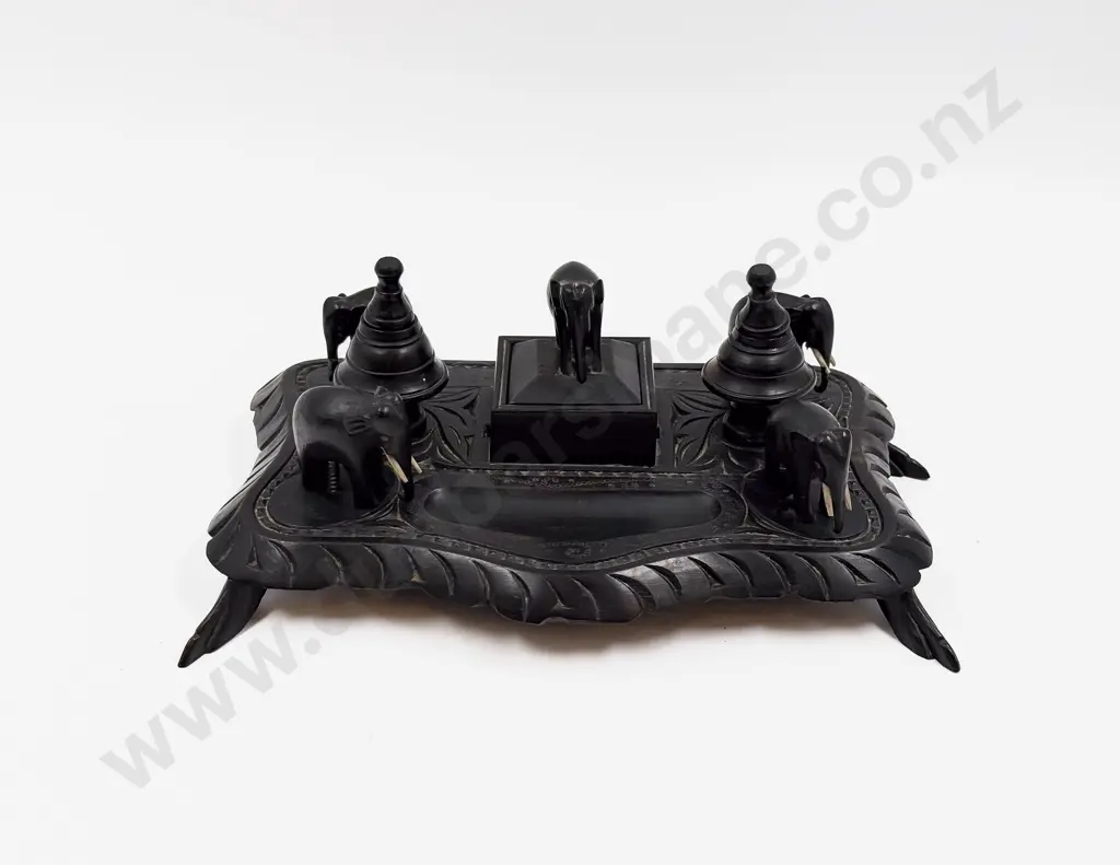 Ebony Desk Stand with Elephant Motif Image 1++