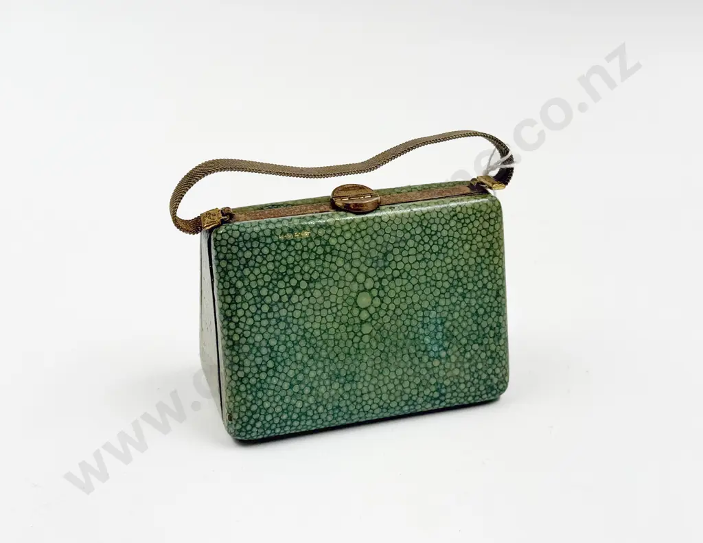 Vintage Ladies Evening Purse with Built in Compact etc Image 1++