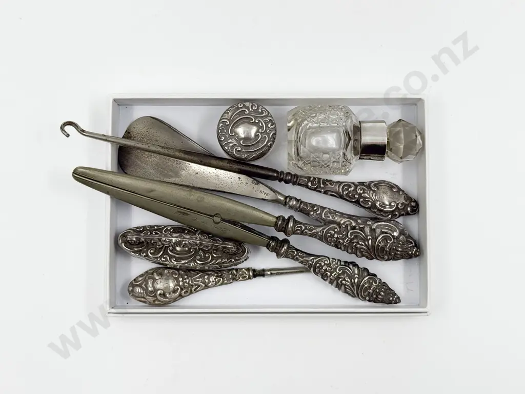 Qty of Assorted S/S Handled/Topped Accoutrements etc Image 1++