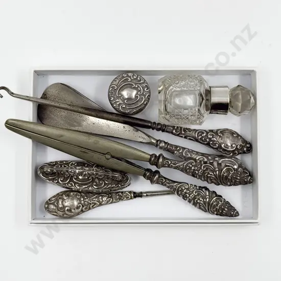 Qty of Assorted S/S Handled/Topped Accoutrements etc