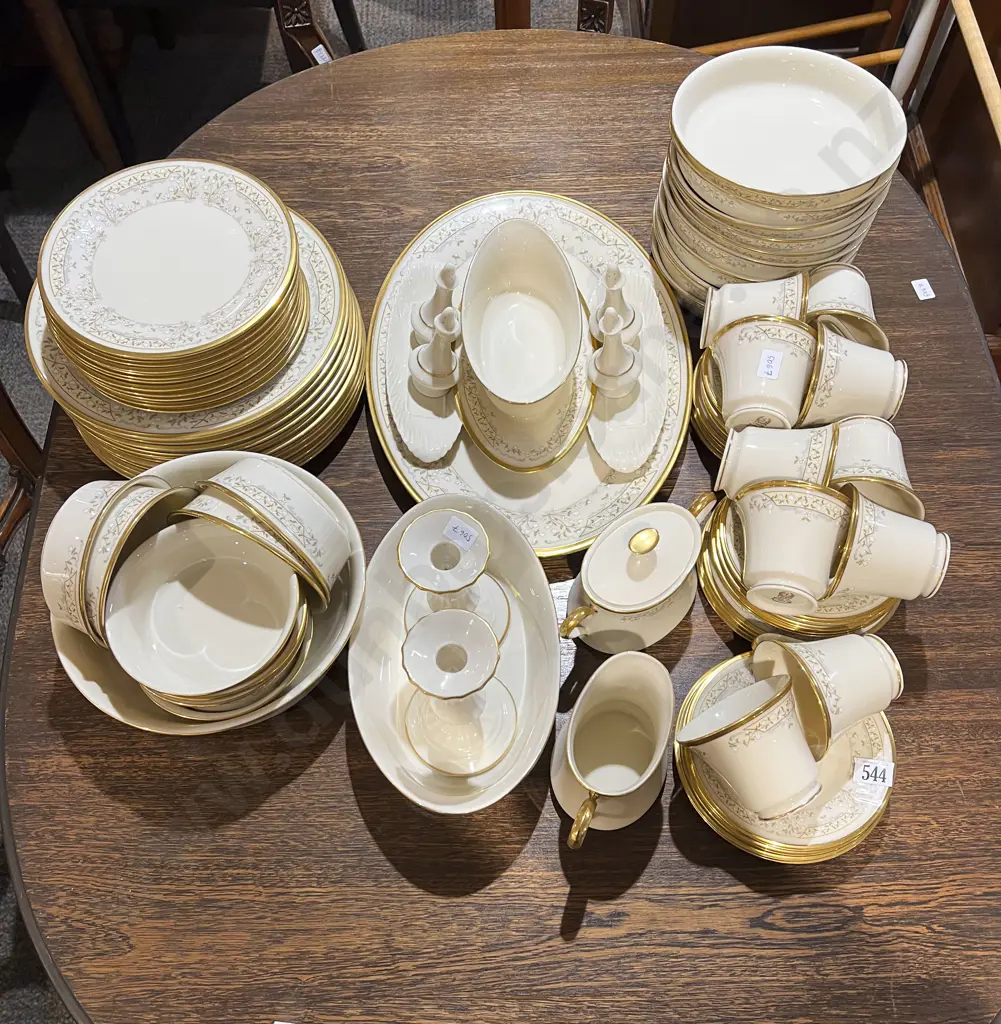 USA Made Lenox "Meadow Song" Pattern Dinnerset Image 1++