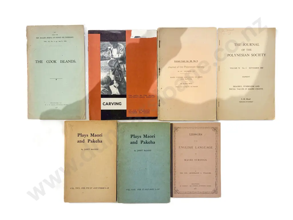 Qty of Assorted Maori Reference Image 1++