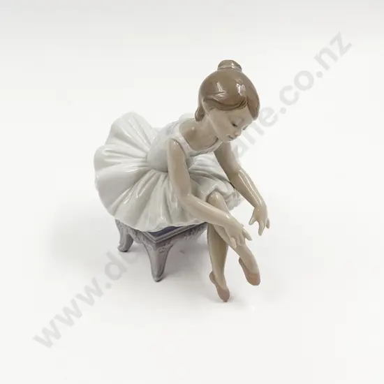 Seated Lladro Figure