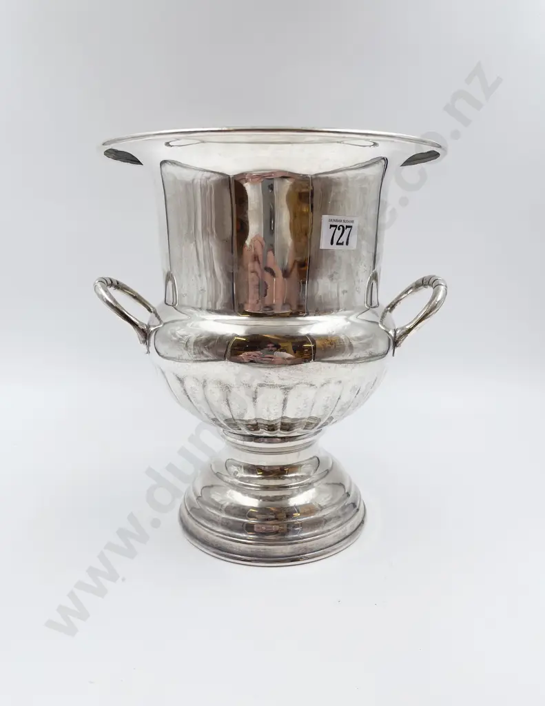 S/P Wine Bucket Image 1++