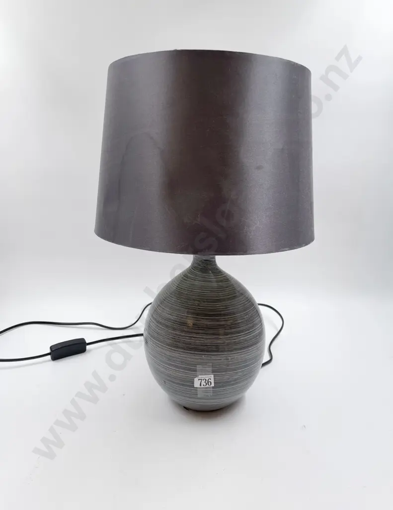 Modern Table Lamp Image 1++