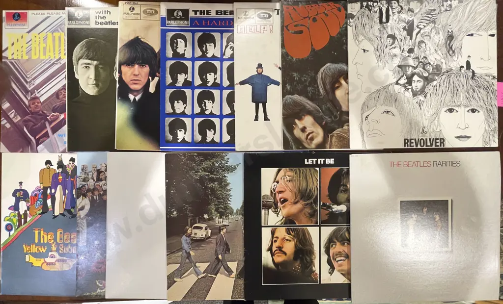 1978 The Beatles Collection Blue Box 14 Records Image 1++